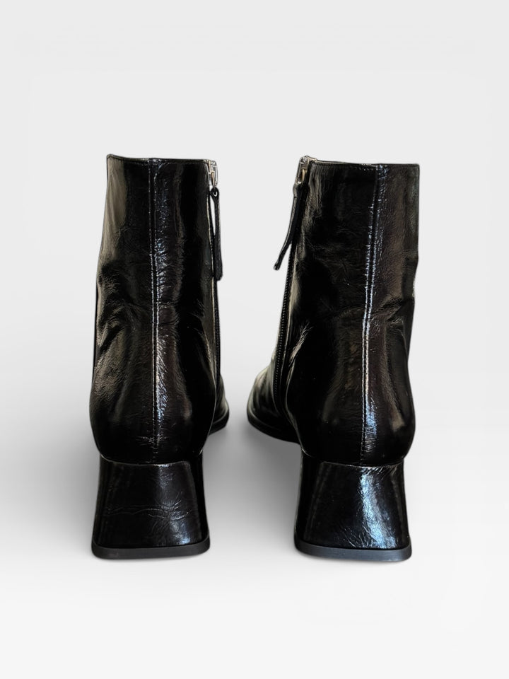 Angel Alarcon - Bootie Crinkle Patten