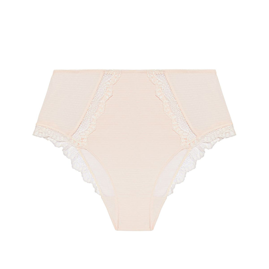 Simone Pérèle - Candide Full Brief