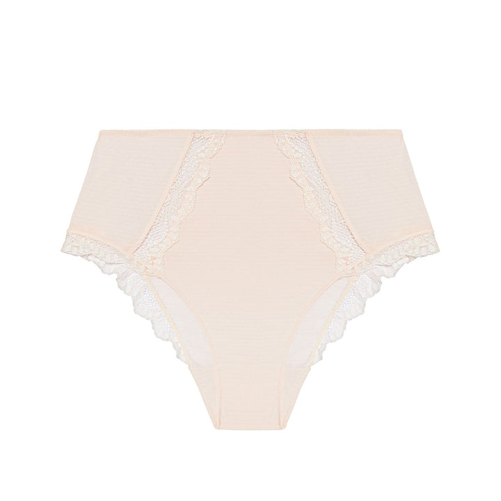 Simone Pérèle - Candide Full Brief