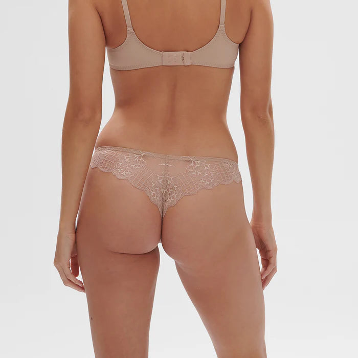 Simone Pérèle -  Reve Thong