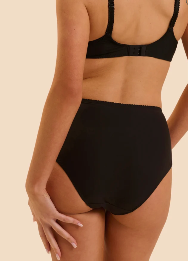 Simone Pérèle - Instant Deep Brief