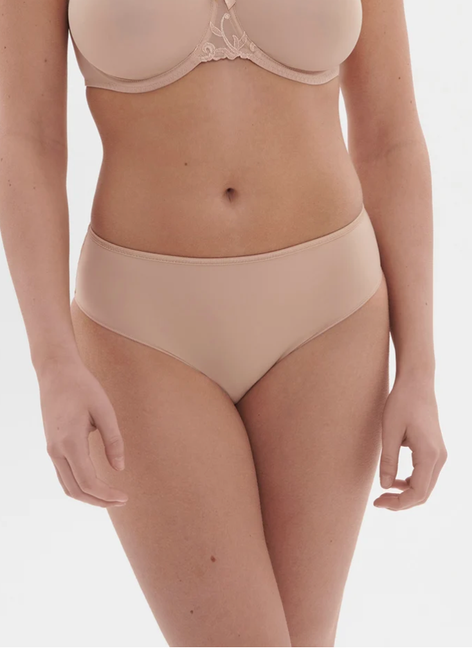 Simone Pérèle -  Andora Retro Brief
