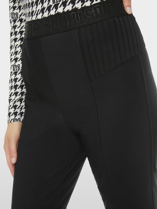 Marc Cain -   Sporty Slim Fit Pants