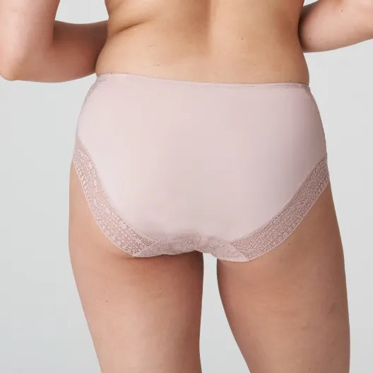 Prima Donna Twist - Epirus Full Brief