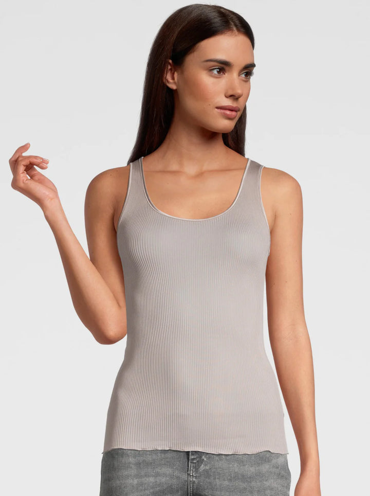 Oscalito - Silk Tank Top