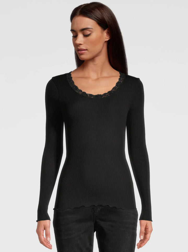 Oscalito - Long Sleeve with Lace Details